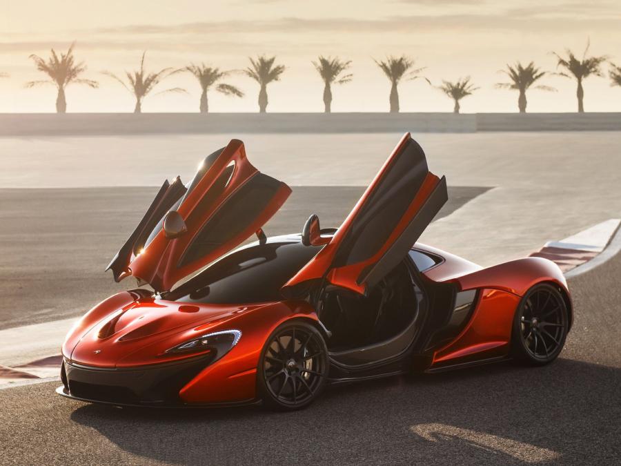  McLaren P1 Concept 2012 года  (фото 19 из 32)